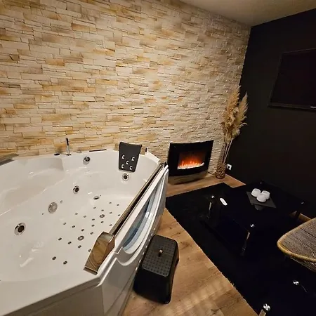 Maison Entiere Proche Holiday home